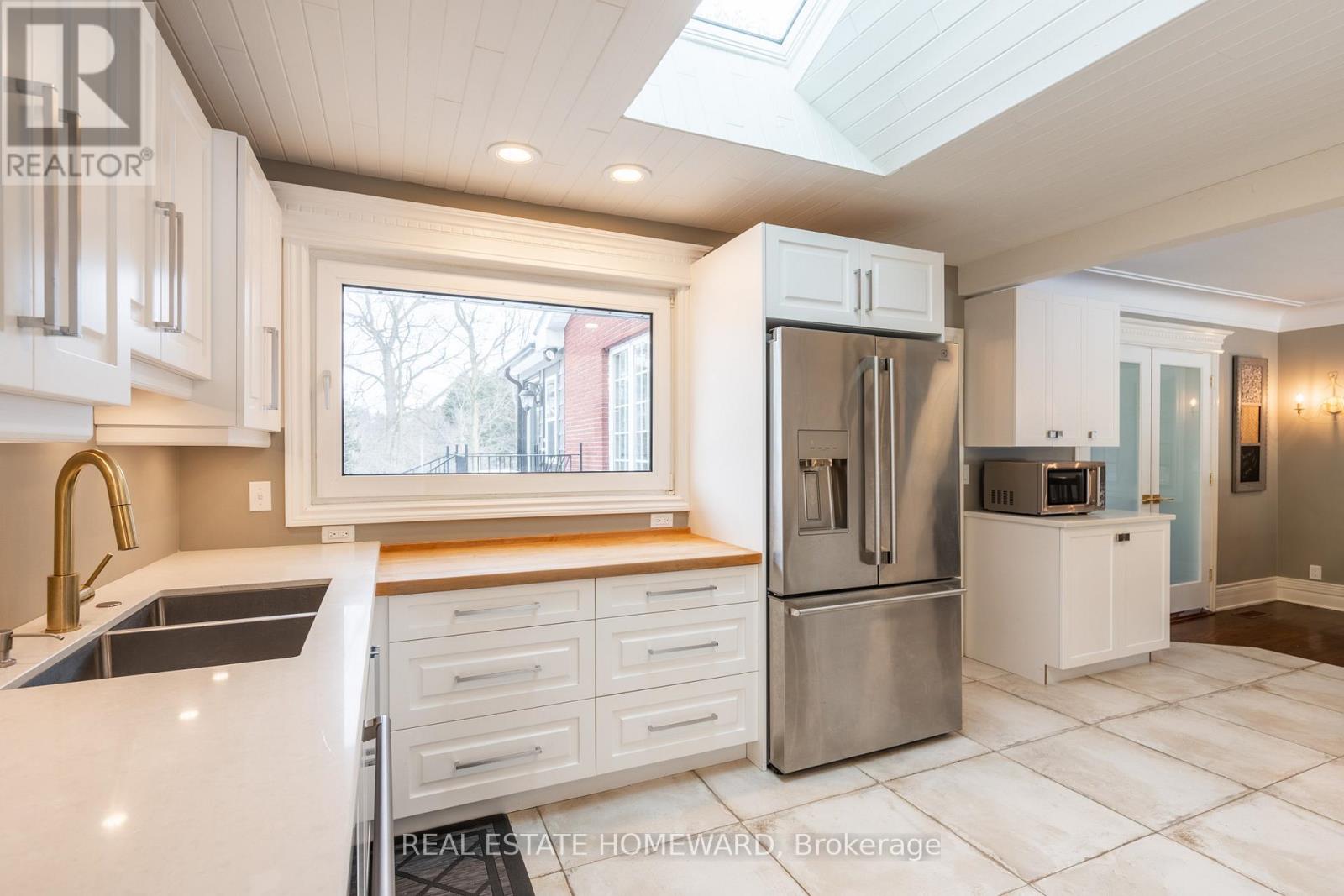 63 Cait Court, Hamilton, Ontario  L5G 1M3 - Photo 8 - X12969170