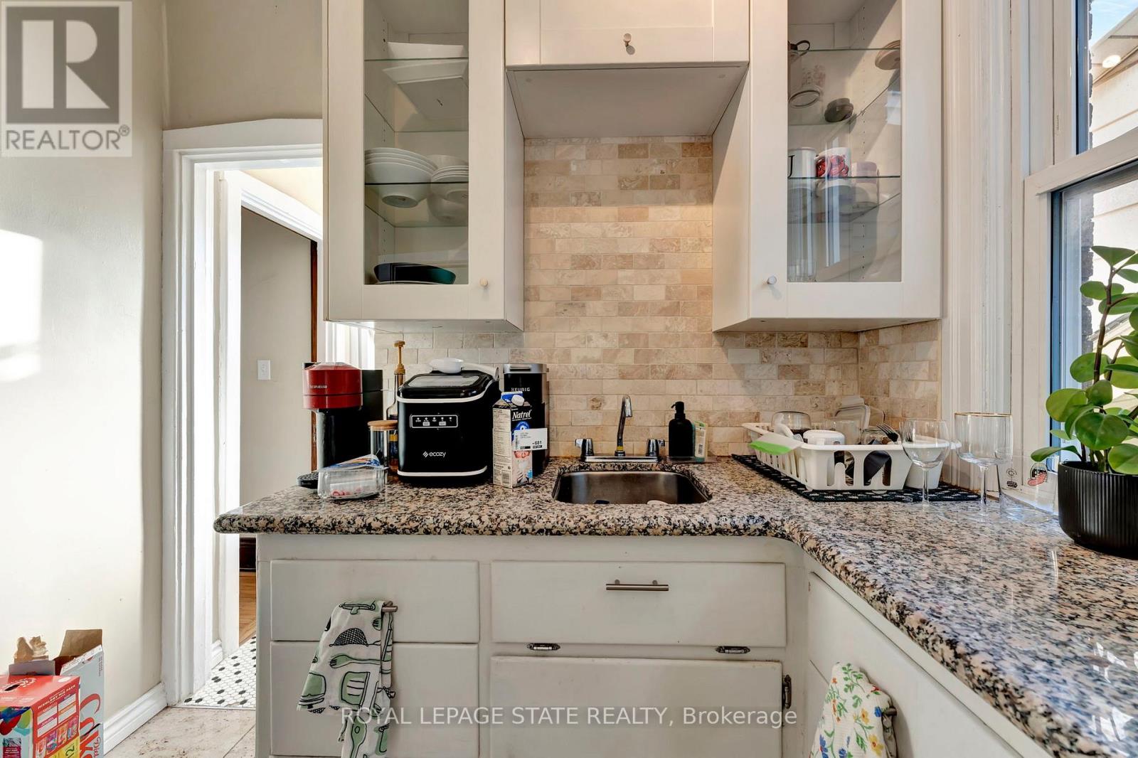 70 Belview Avenue, Hamilton, Ontario  L8L 7K8 - Photo 18 - X12969186