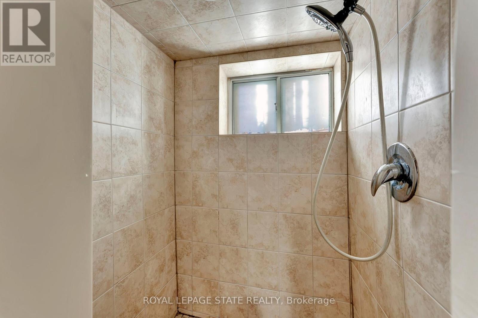 70 Belview Avenue, Hamilton, Ontario  L8L 7K8 - Photo 31 - X12969186