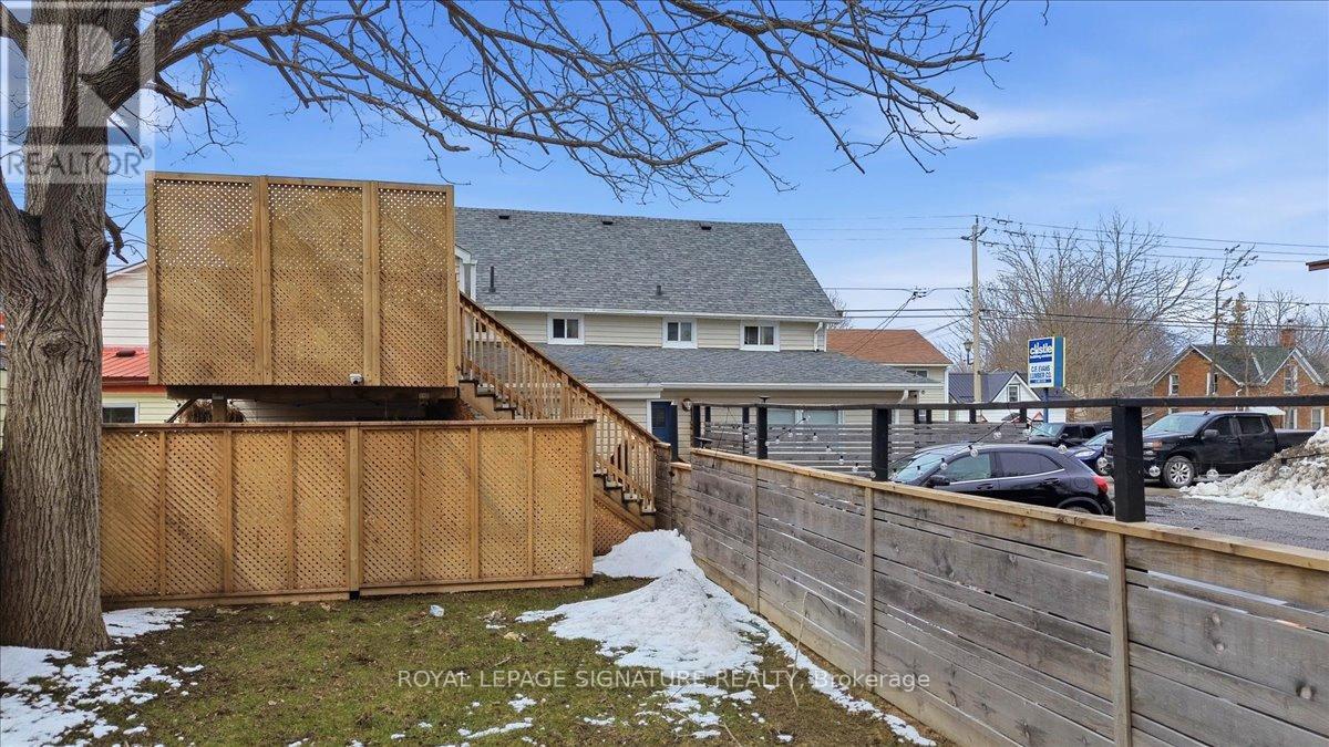 52 Picton Main Street, Prince Edward County, Ontario  K0K 2T0 - Photo 2 - X12969236