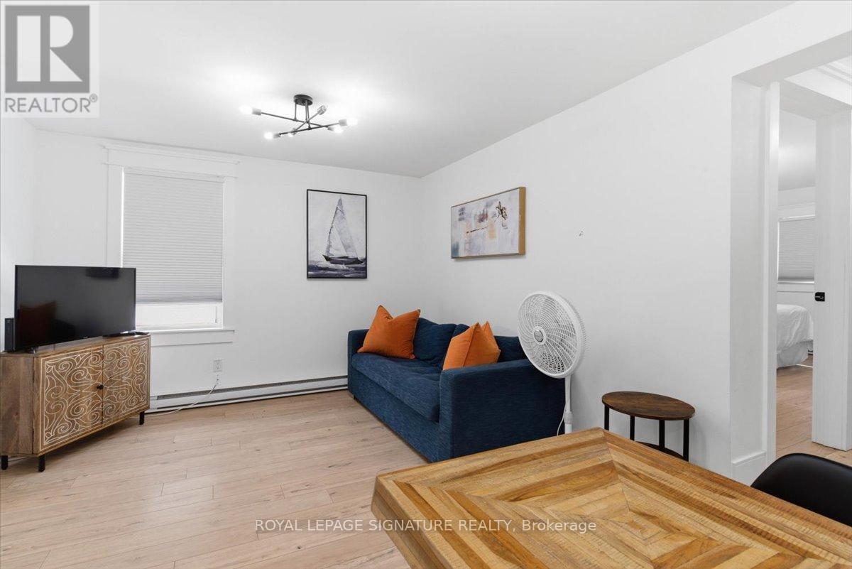 52 Picton Main Street, Prince Edward County, Ontario  K0K 2T0 - Photo 20 - X12969236