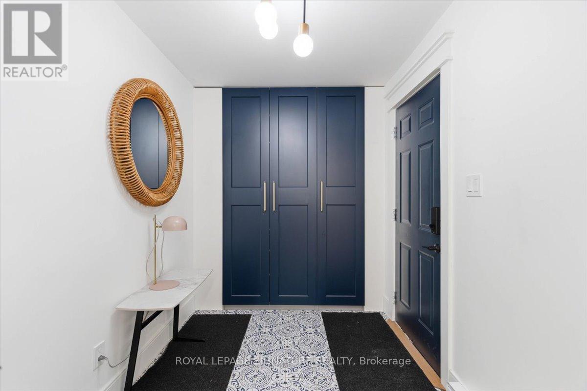 52 Picton Main Street, Prince Edward County, Ontario  K0K 2T0 - Photo 4 - X12969236