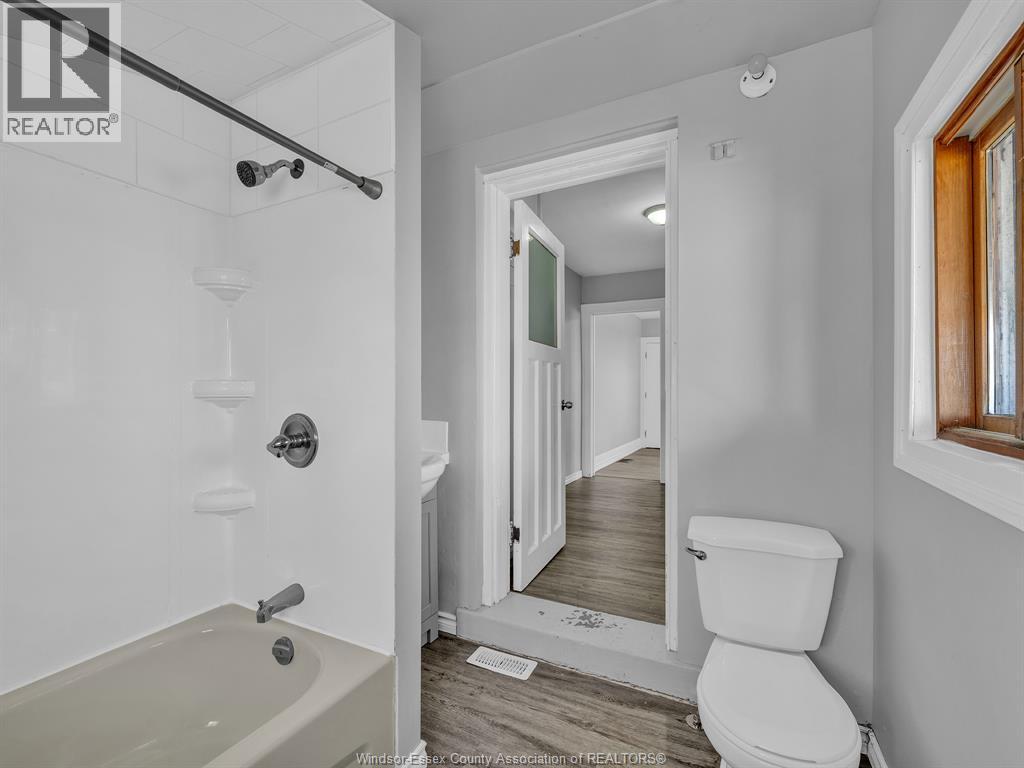 1124 Mercer Street, Windsor, Ontario N9A 1N9 - Photo 14 - 26007386