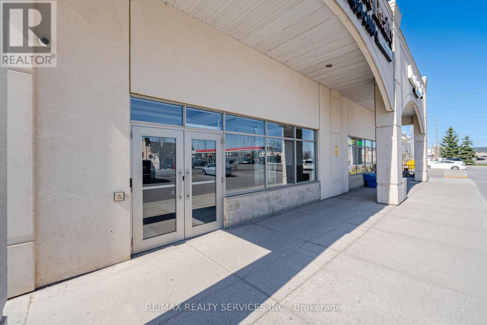 2 - 80 PERTOSA DRIVE, Brampton, Ontario