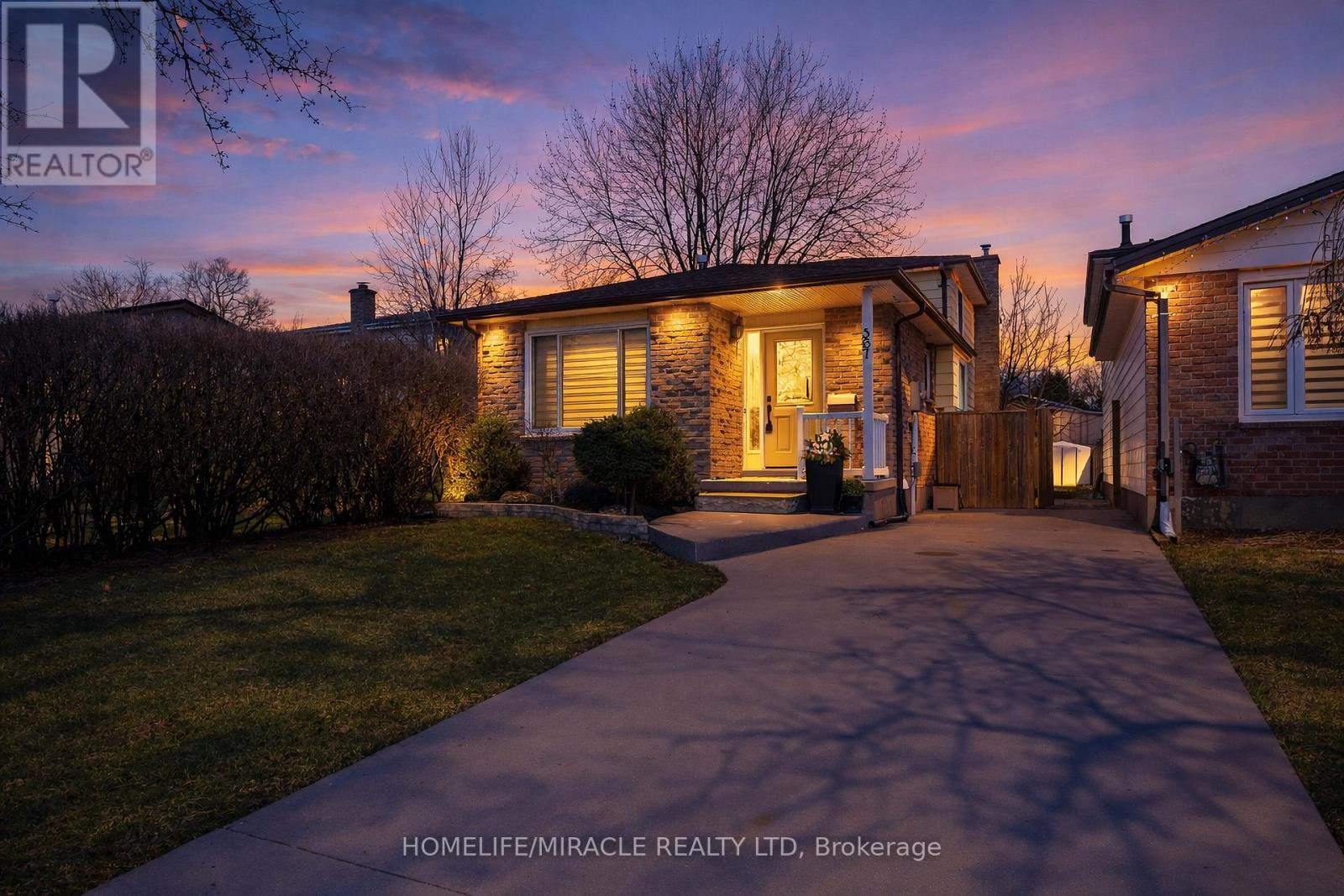 567 FERNDALE COURT, London South, Ontario