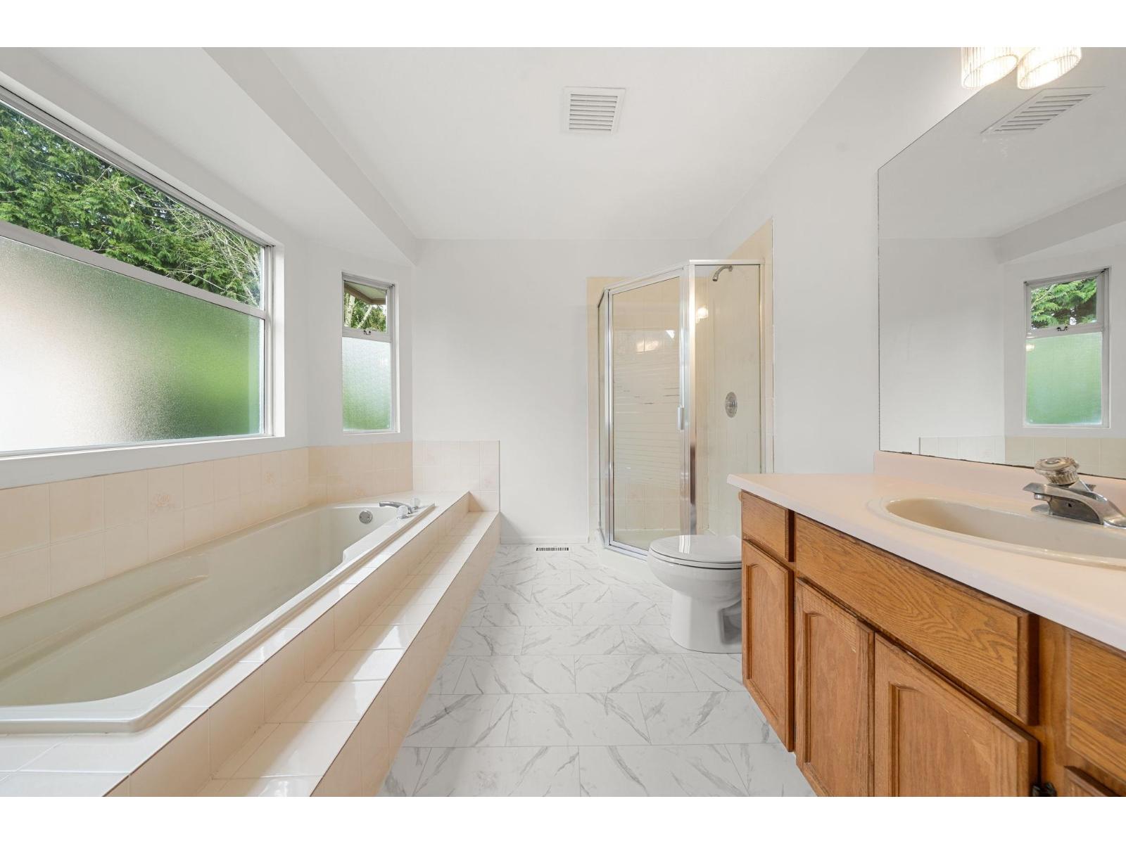 6303 187a Street, Surrey, British Columbia  V3S 7N9 - Photo 22 - R3108303