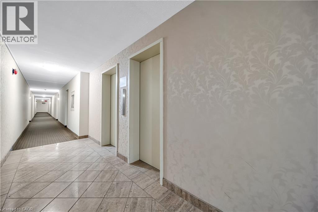 19 Woodlawn Road E Unit# 303, Guelph, Ontario  N1H 7B1 - Photo 10 - 40818329