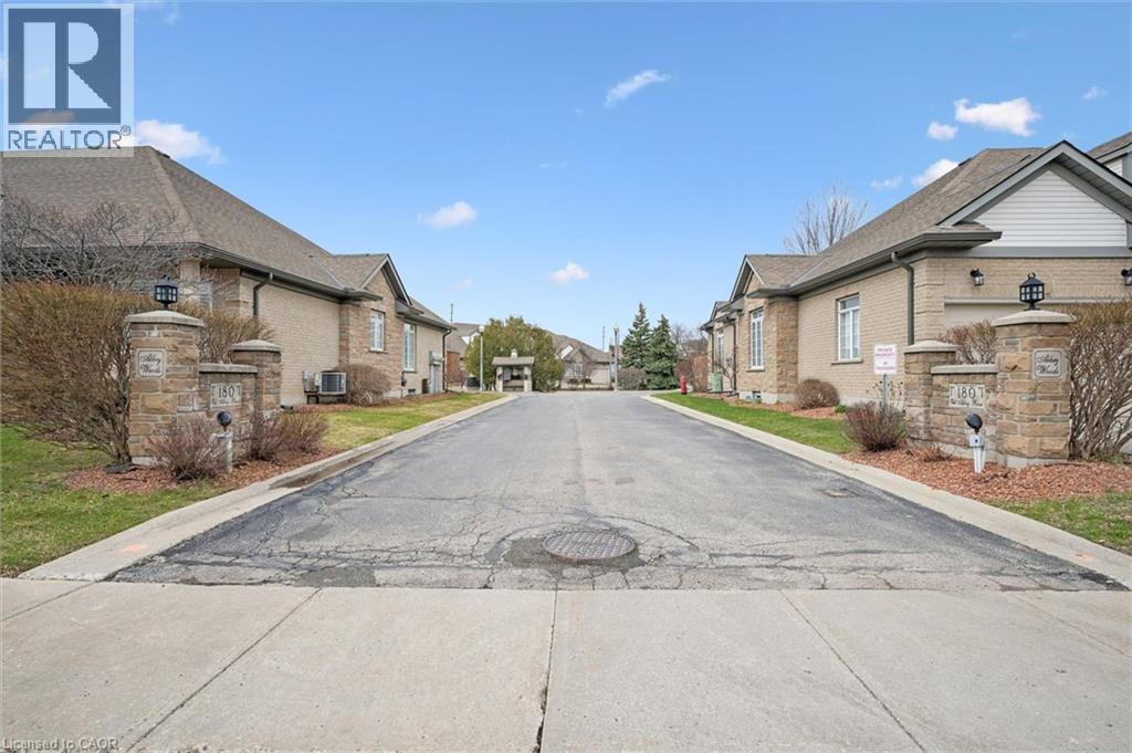 180 Old Abbey Road Unit# 14, Waterloo, Ontario  N2K 4B2 - Photo 33 - 40814296