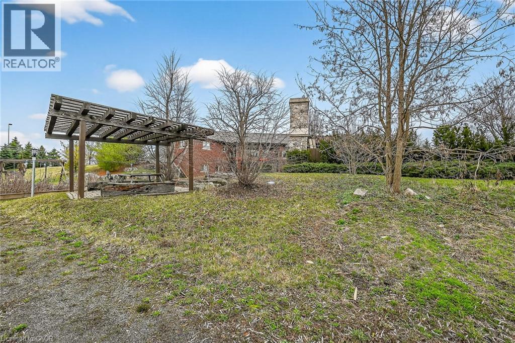 393 Old Onondaga Road E, Brantford, Ontario  N3T 5L4 - Photo 39 - 40806920