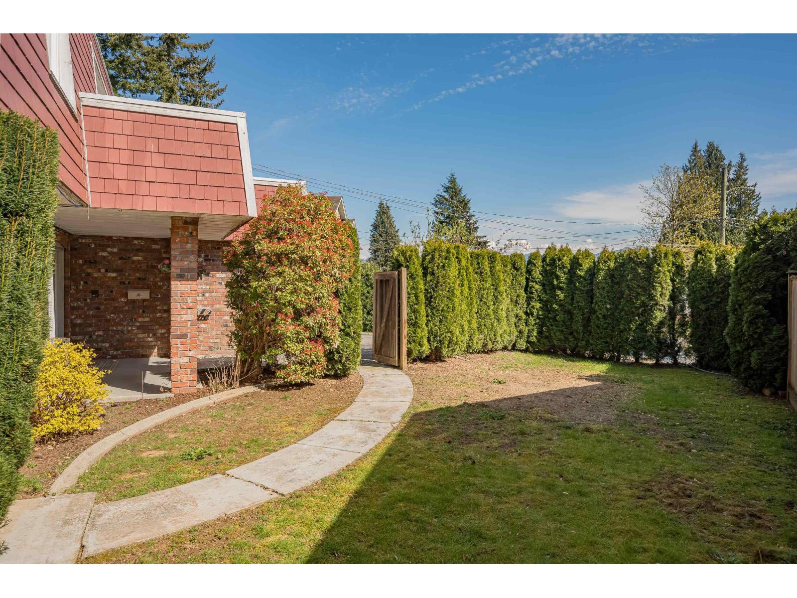 2443 Rideau Street, Abbotsford, British Columbia  V2T 3N3 - Photo 4 - R3106274