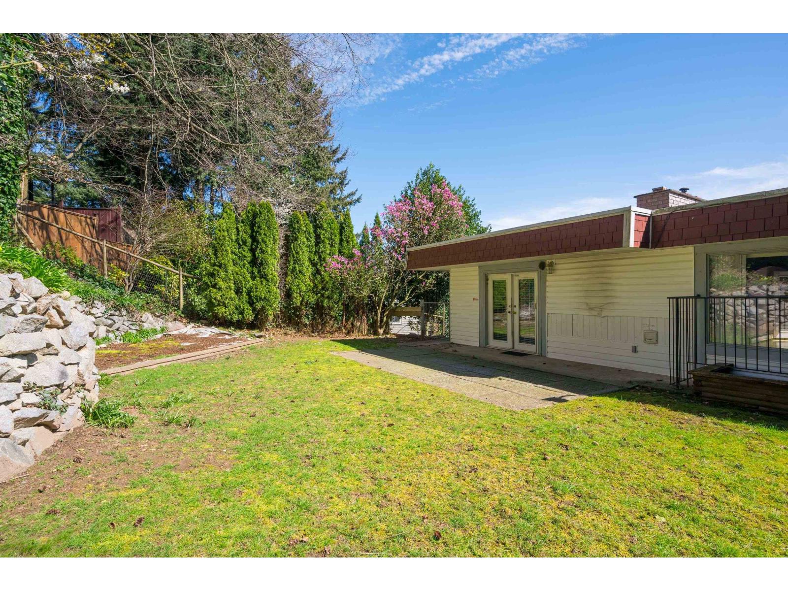 2443 Rideau Street, Abbotsford, British Columbia  V2T 3N3 - Photo 39 - R3106274