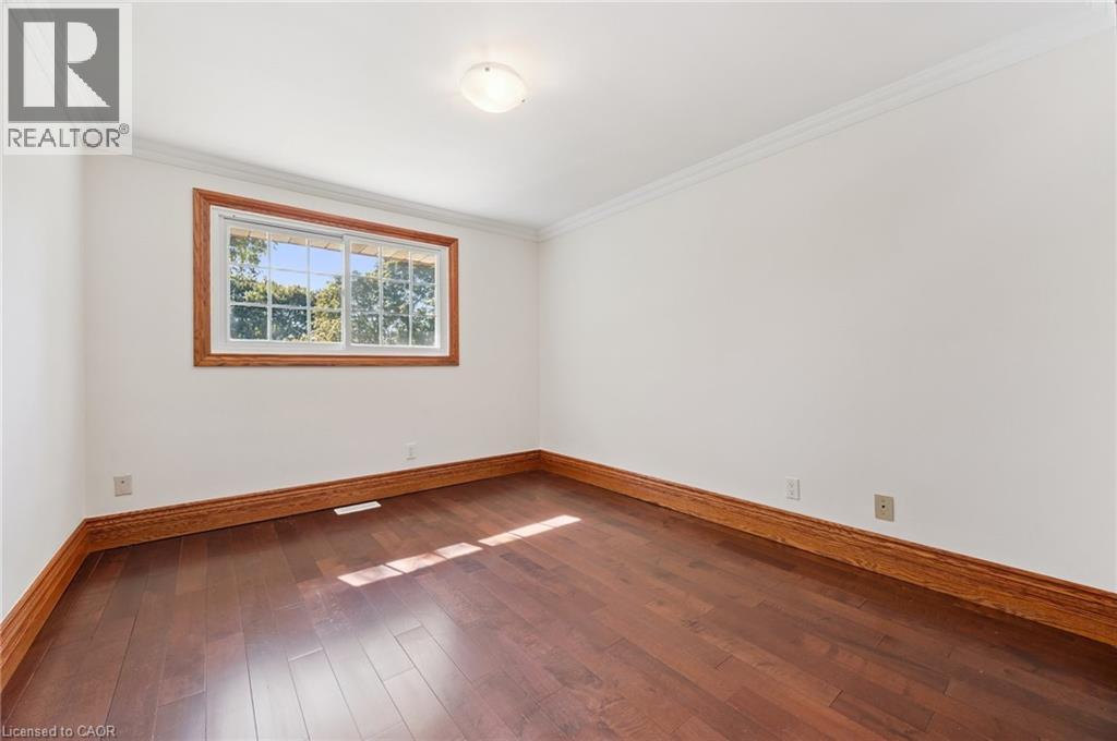 544 Glen Manor Boulevard, Waterloo, Ontario  N2L 4T6 - Photo 22 - 40816393