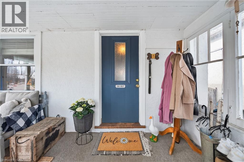 23 Pinecrest Avenue, St. Catharines, Ontario  L2T 1C6 - Photo 6 - 40818155