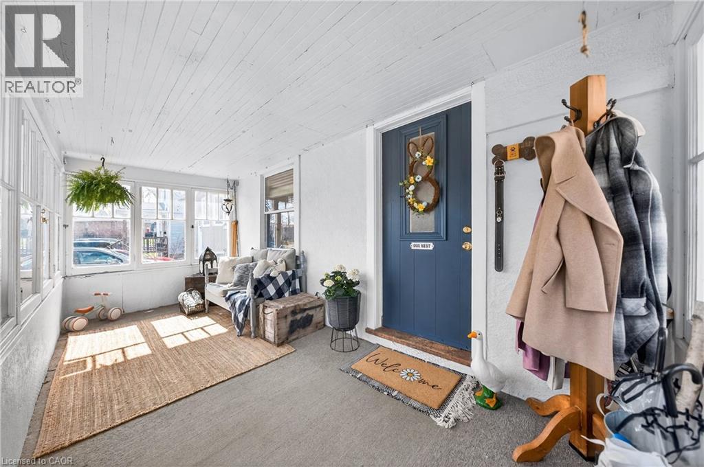 23 Pinecrest Avenue, St. Catharines, Ontario  L2T 1C6 - Photo 4 - 40818155