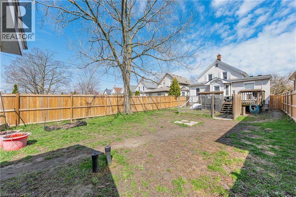 23 Pinecrest Avenue, St. Catharines, Ontario  L2T 1C6 - Photo 35 - 40818155