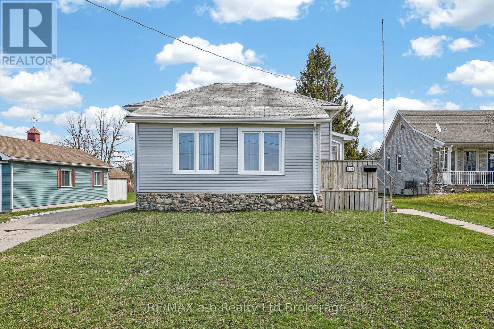 191 Whiting Street, Ingersoll, Ontario  N5C 3B6 - Photo 32 - X12969444