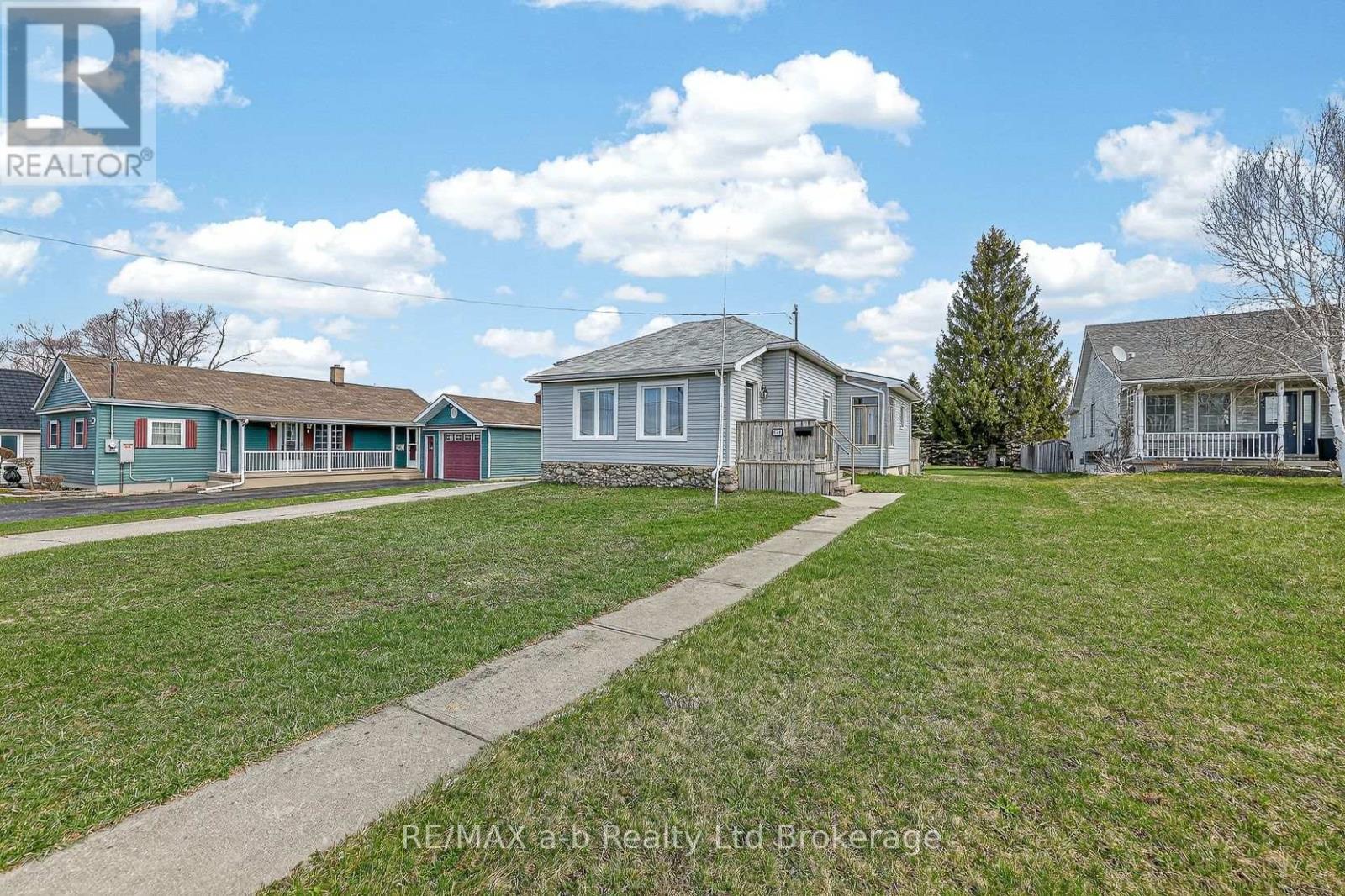 191 Whiting Street, Ingersoll, Ontario  N5C 3B6 - Photo 33 - X12969444