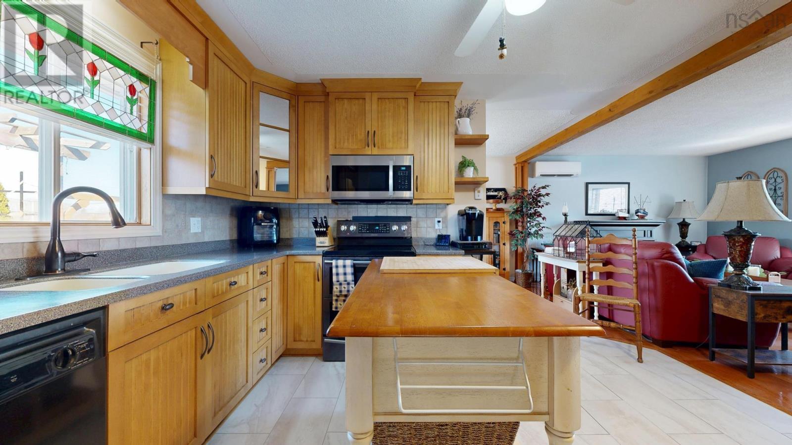 1005 Green Street, New Minas, Nova Scotia  B4N 5L5 - Photo 19 - 202606599