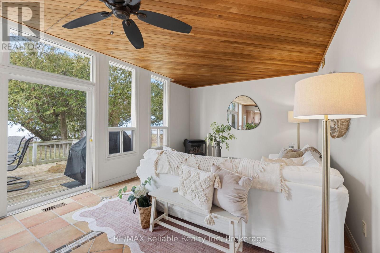 185 Huron Road, Huron-Kinloss, Ontario N2Z 2X3 - Photo 17 - X12969264