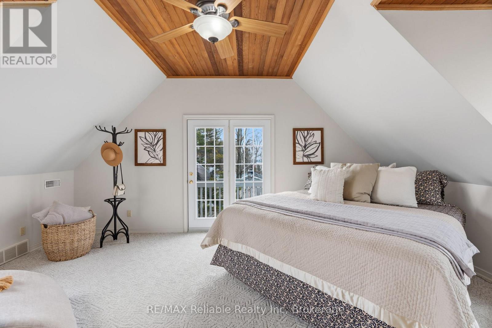 185 Huron Road, Huron-Kinloss, Ontario N2Z 2X3 - Photo 30 - X12969264