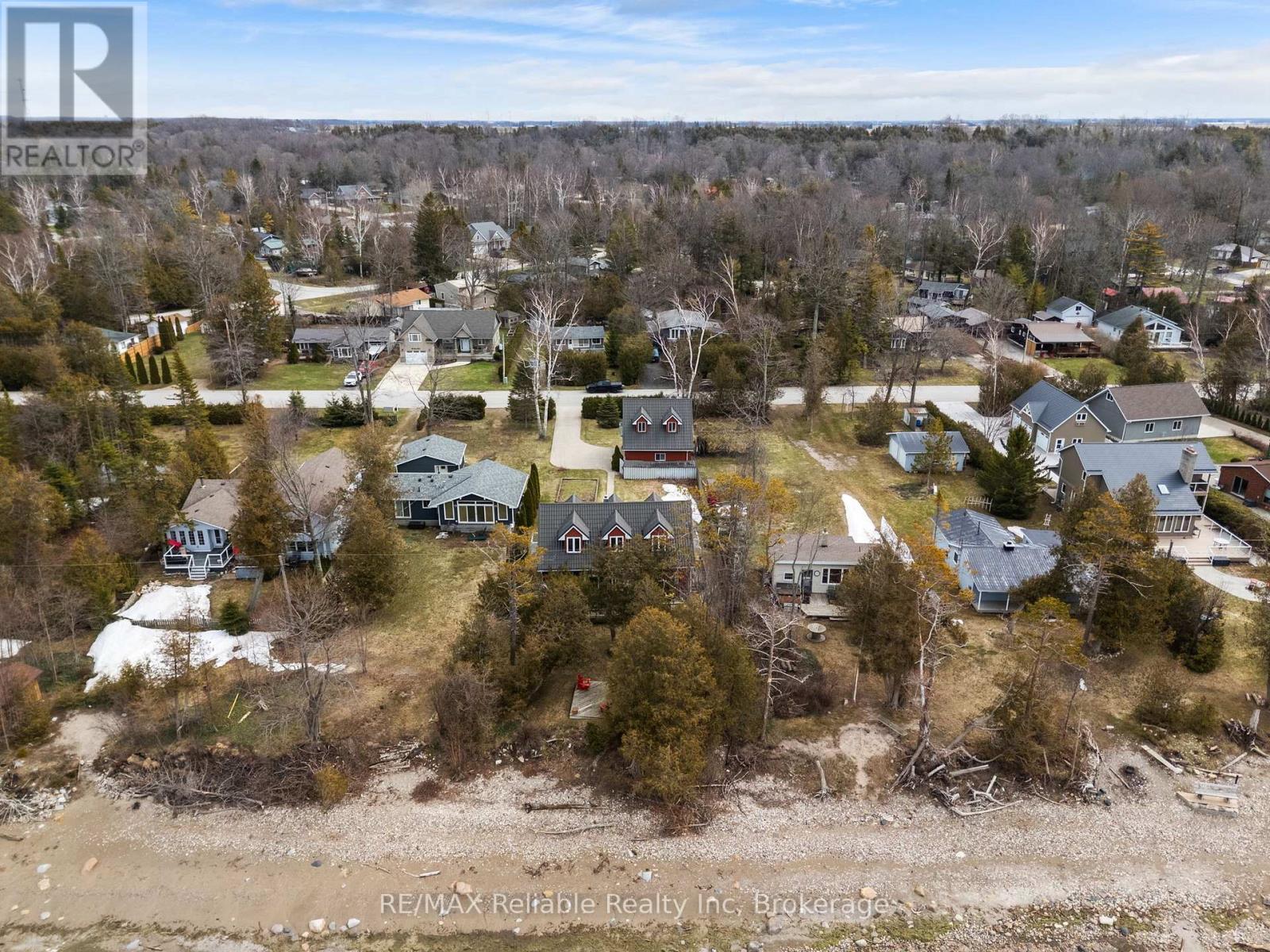 185 Huron Road, Huron-Kinloss, Ontario N2Z 2X3 - Photo 39 - X12969264