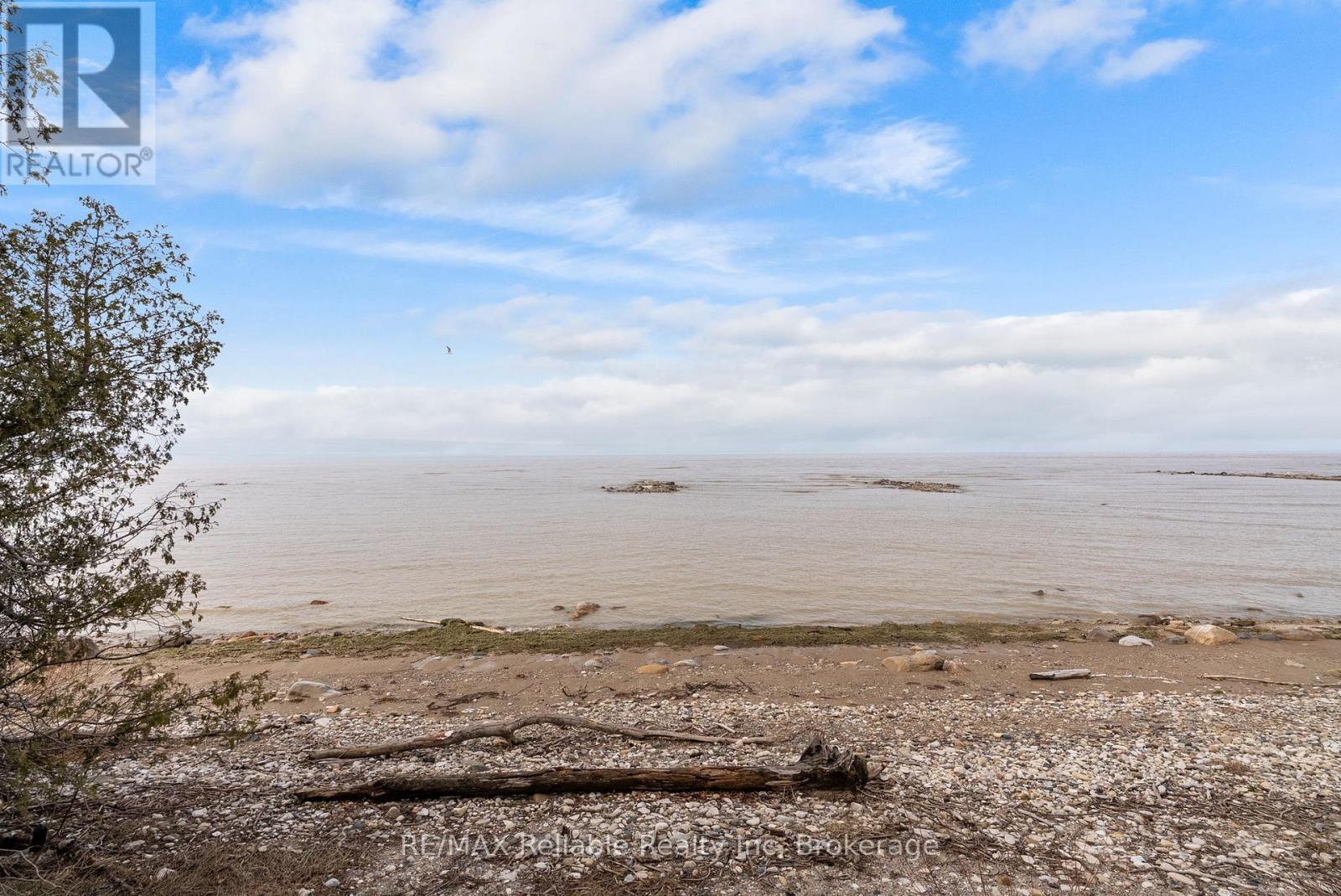 185 Huron Road, Huron-Kinloss, Ontario N2Z 2X3 - Photo 42 - X12969264