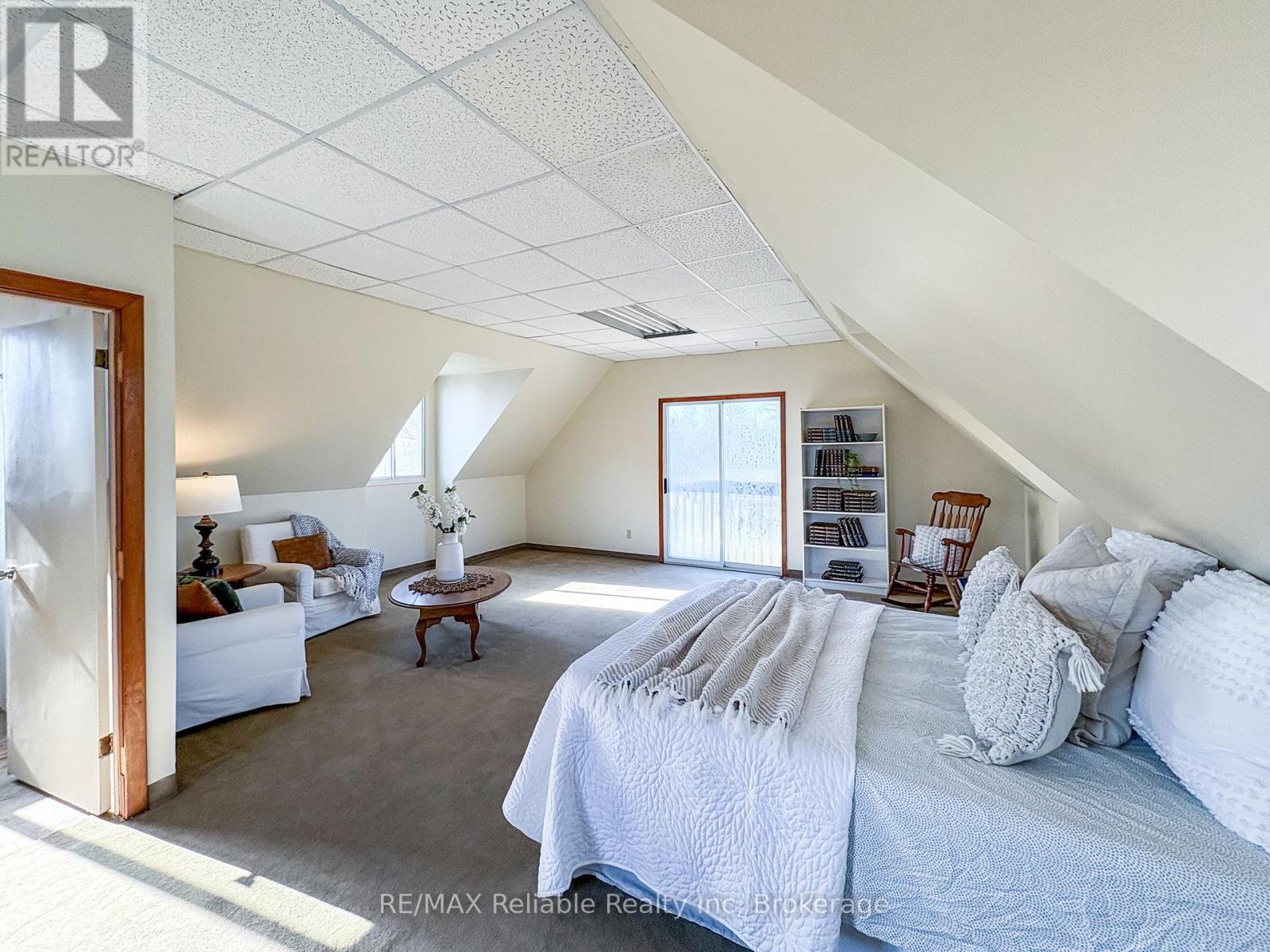 185 Huron Road, Huron-Kinloss, Ontario N2Z 2X3 - Photo 44 - X12969264