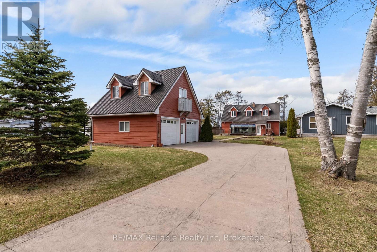 185 Huron Road, Huron-Kinloss, Ontario N2Z 2X3 - Photo 7 - X12969264