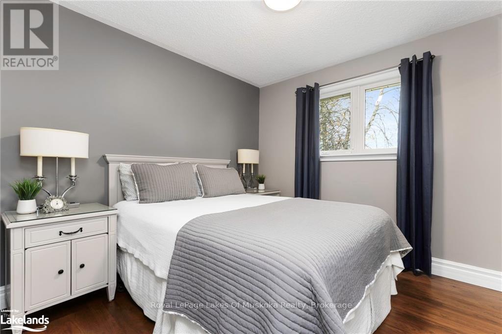 1105 Rosseau Lake Road 1, Muskoka Lakes, Ontario P0B 1M0 - Photo 16 - X12969294
