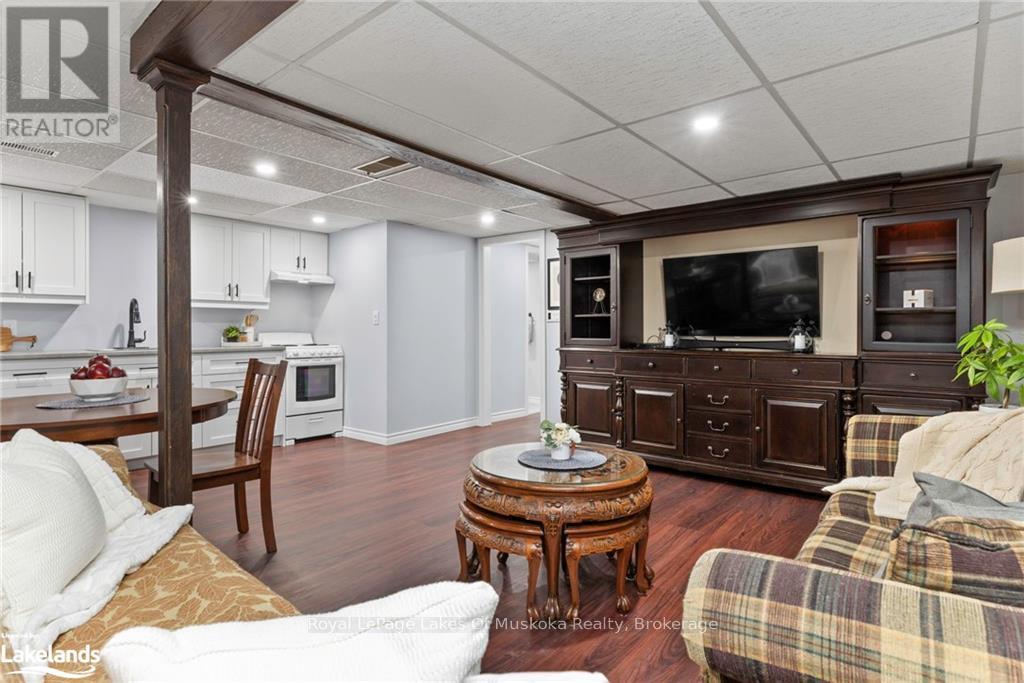 1105 Rosseau Lake Road 1, Muskoka Lakes, Ontario P0B 1M0 - Photo 18 - X12969294