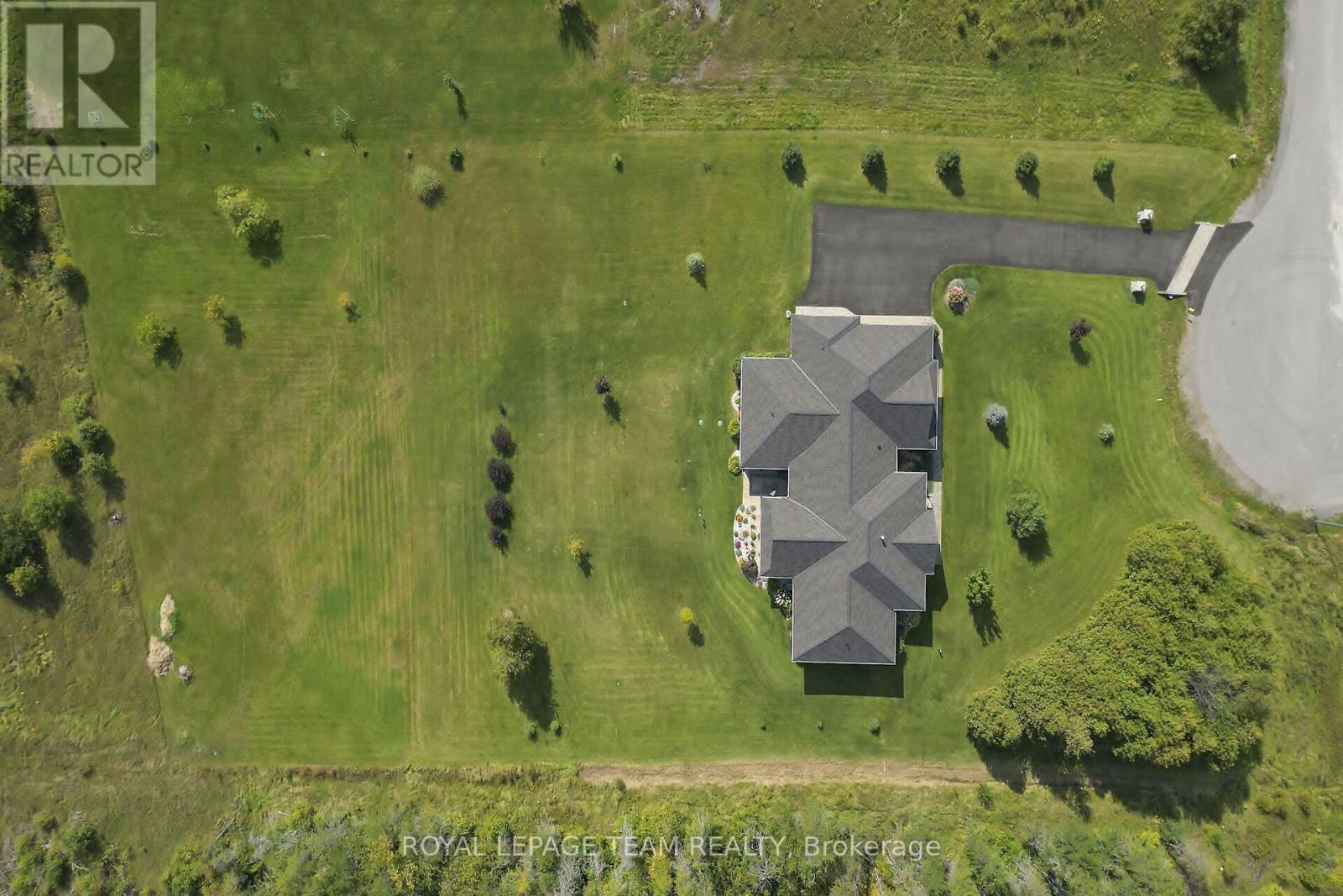 217 Shamus Way, Ottawa, Ontario  K0A 1L0 - Photo 50 - X12772106