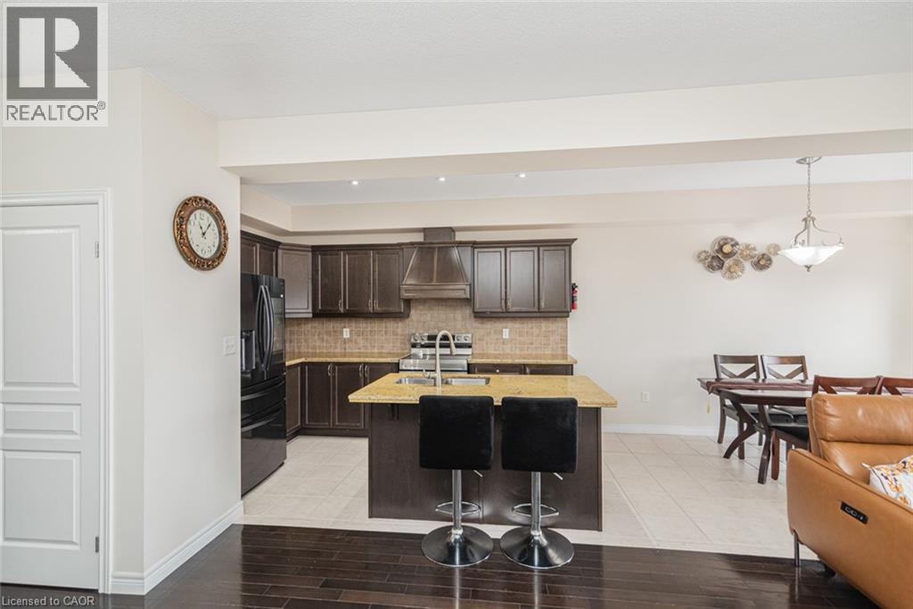 370 Stonehenge Drive Unit# 13, Ancaster, Ontario  L9K 0H9 - Photo 13 - 40818487