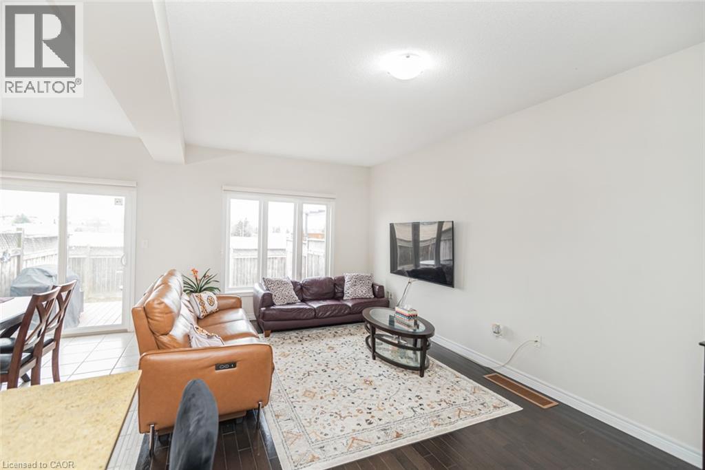 370 Stonehenge Drive Unit# 13, Ancaster, Ontario  L9K 0H9 - Photo 9 - 40818487