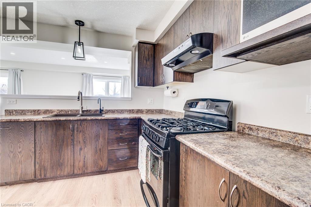 64 Smith's Creek Drive, New Hamburg, Ontario  N3A 0B3 - Photo 14 - 40818264