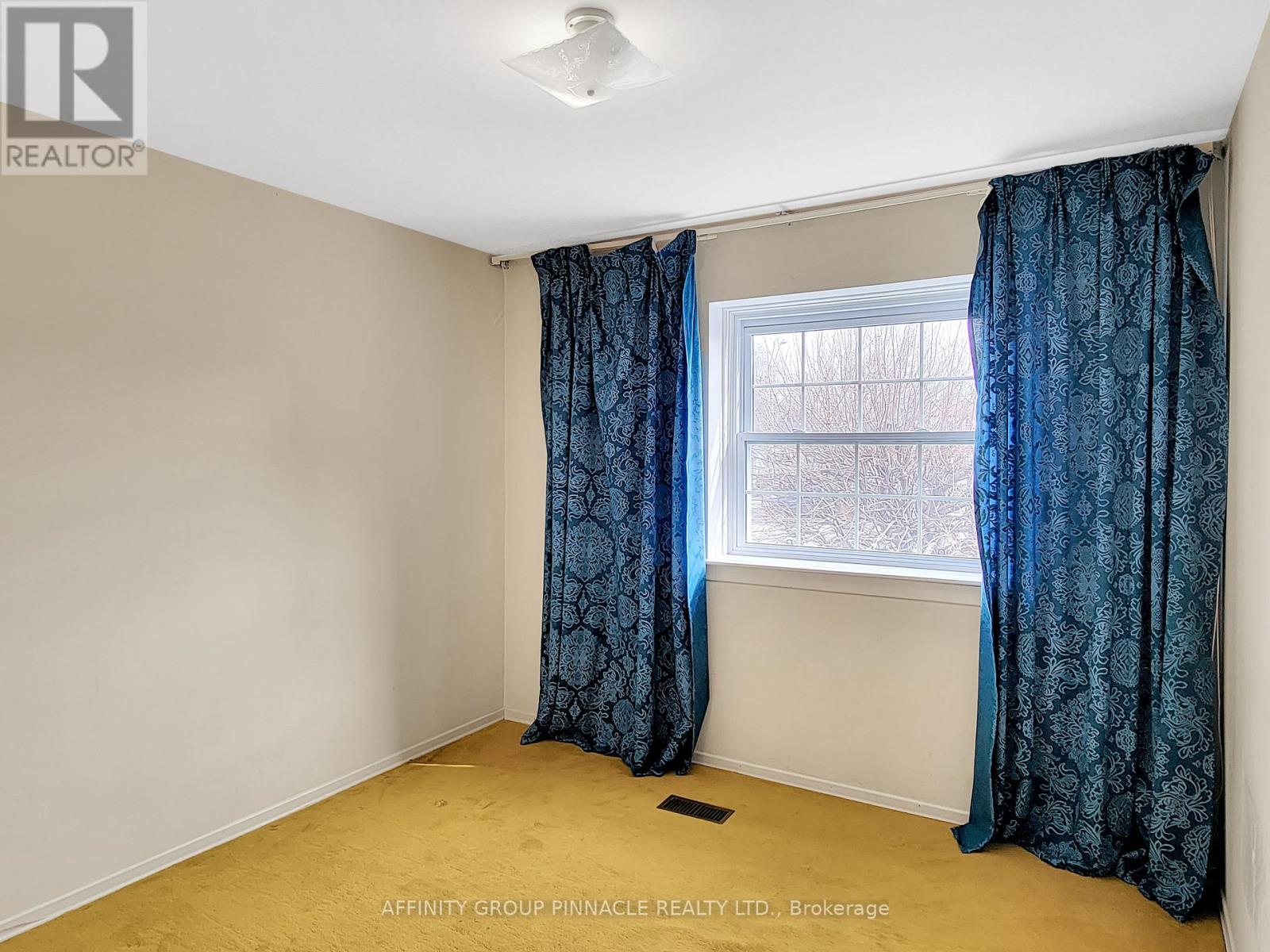 2338 Dorothea Court, Mississauga, Ontario  L5B 2B7 - Photo 22 - W12969362