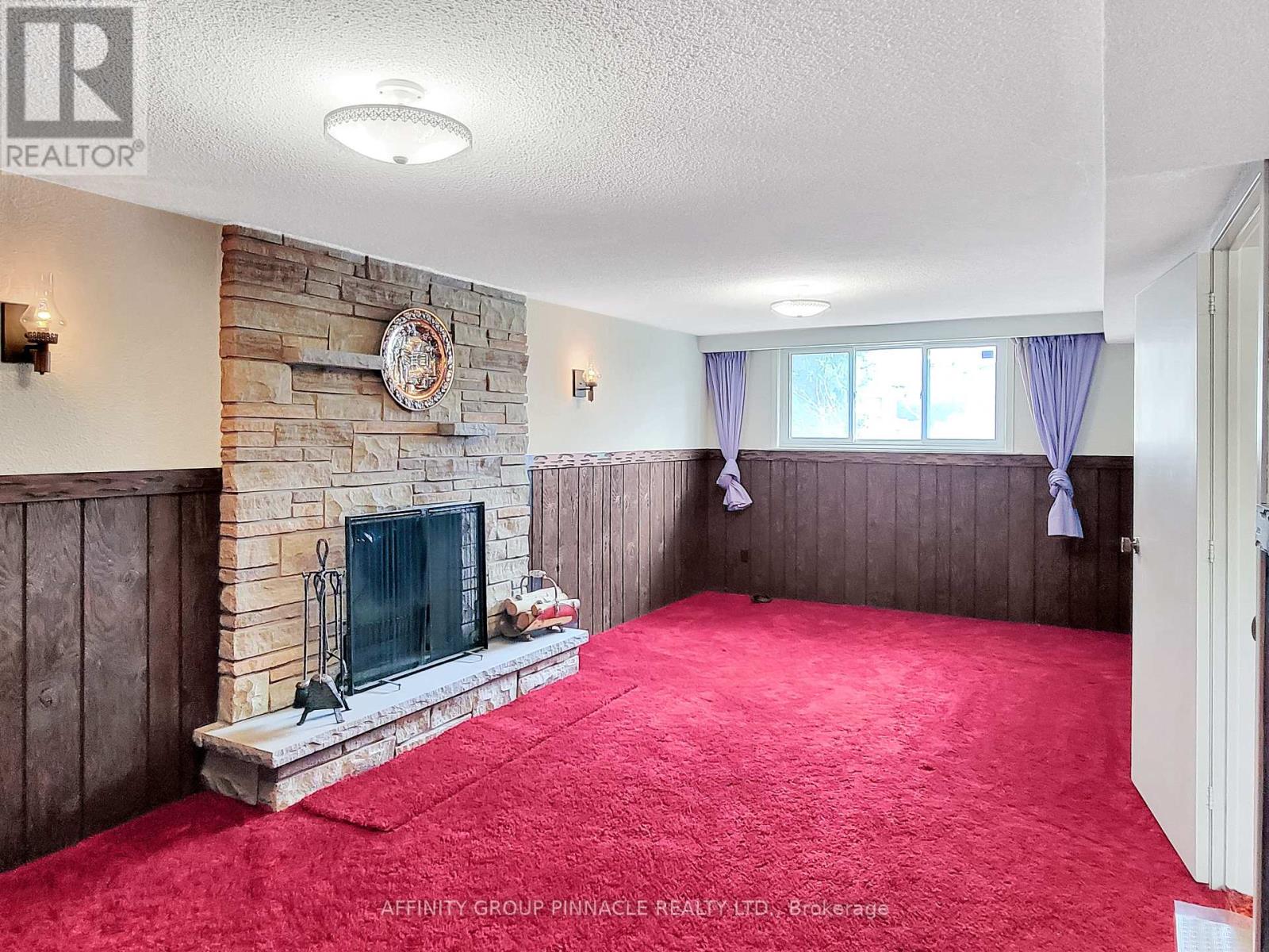 2338 Dorothea Court, Mississauga, Ontario  L5B 2B7 - Photo 24 - W12969362