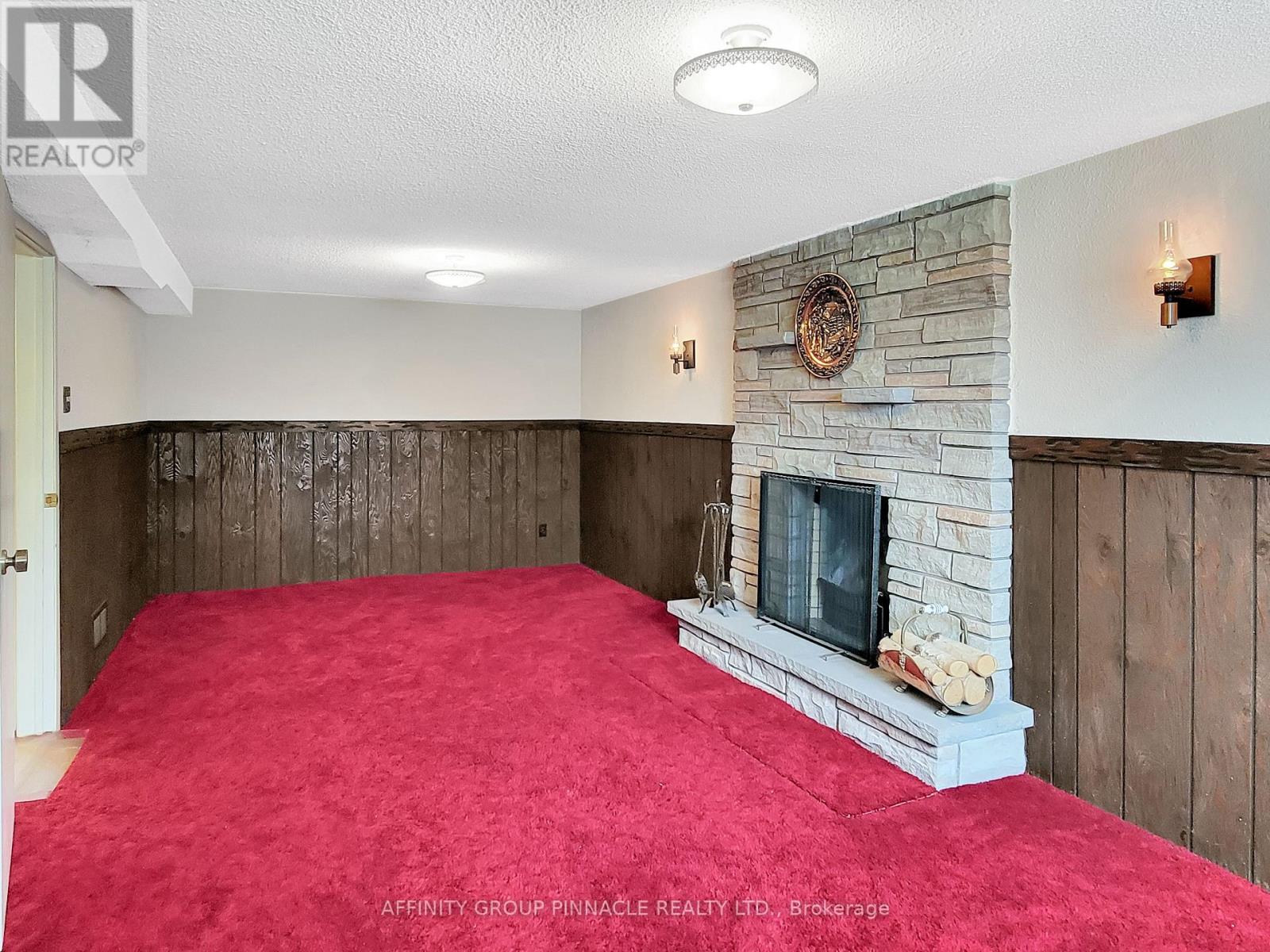 2338 Dorothea Court, Mississauga, Ontario  L5B 2B7 - Photo 25 - W12969362