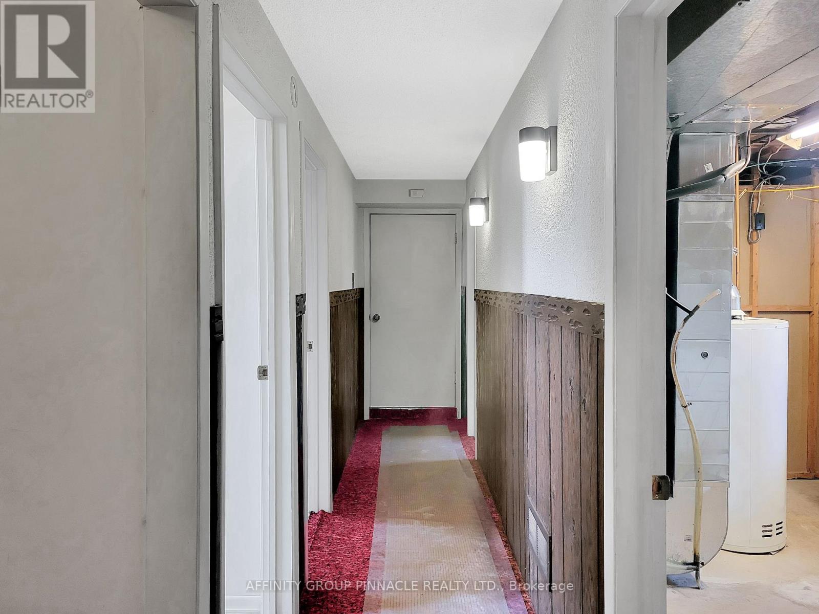 2338 Dorothea Court, Mississauga, Ontario  L5B 2B7 - Photo 27 - W12969362