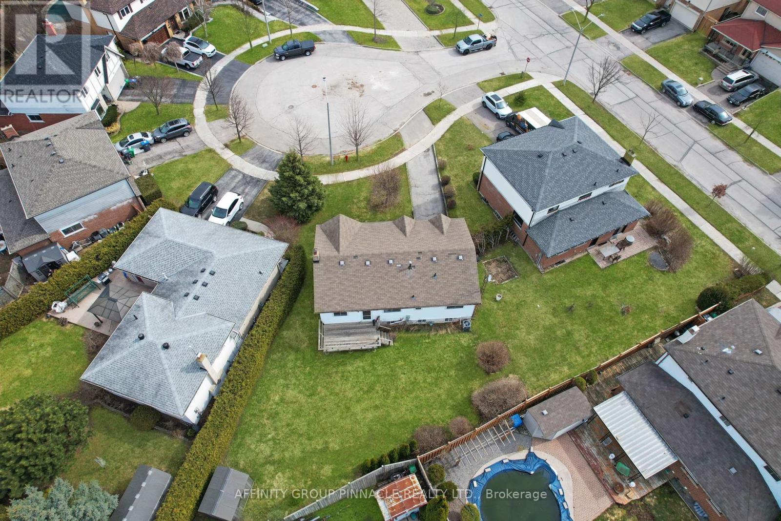 2338 Dorothea Court, Mississauga, Ontario  L5B 2B7 - Photo 34 - W12969362