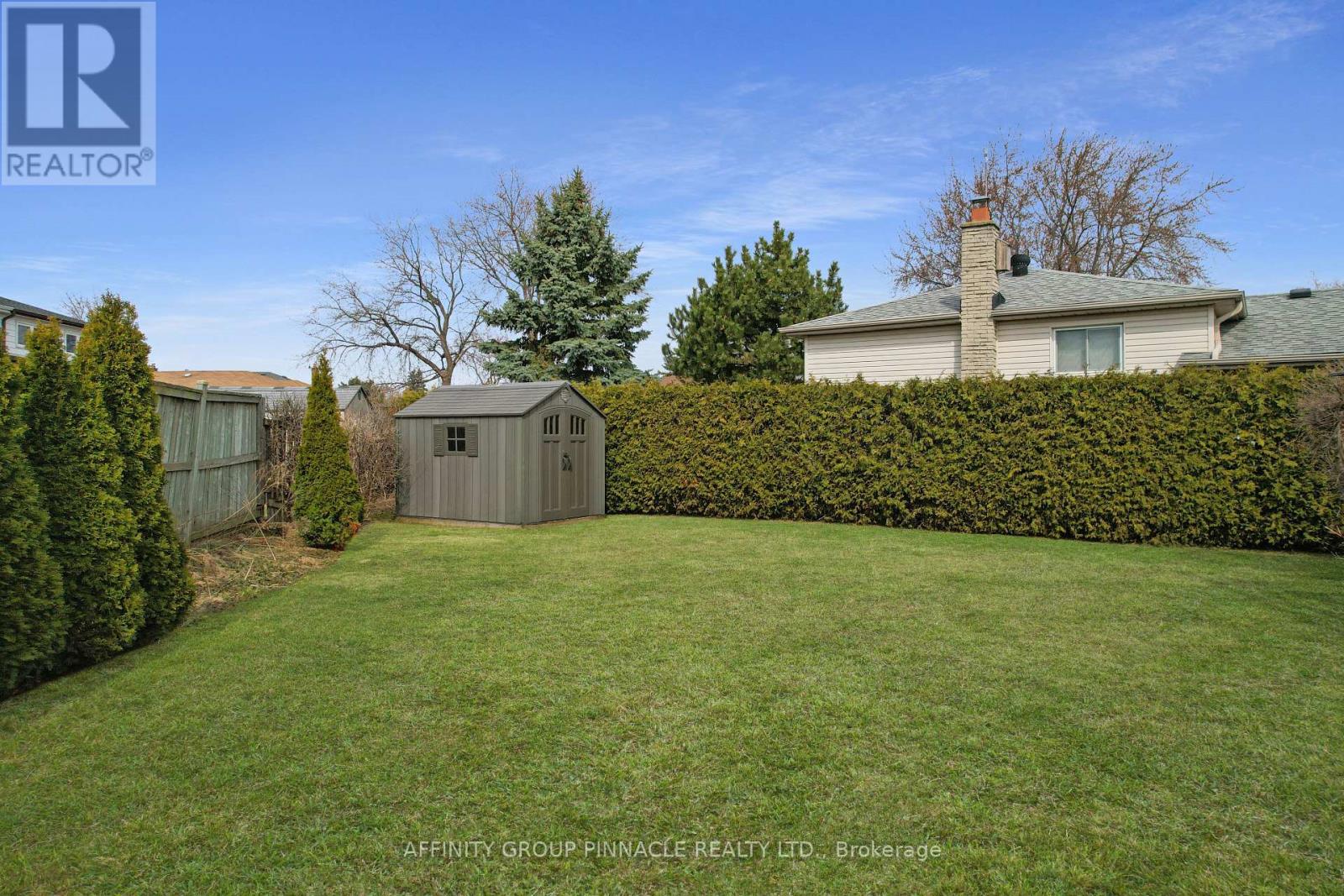 2338 Dorothea Court, Mississauga, Ontario  L5B 2B7 - Photo 36 - W12969362