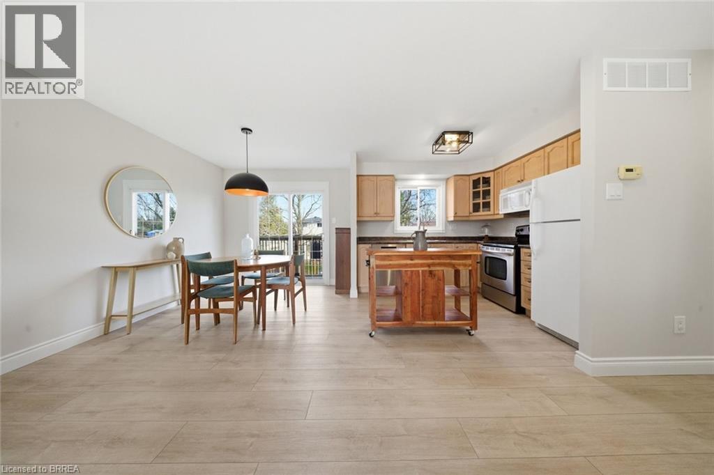 27 Jasper Street, Brantford, Ontario  N3P 1M9 - Photo 7 - 40814766