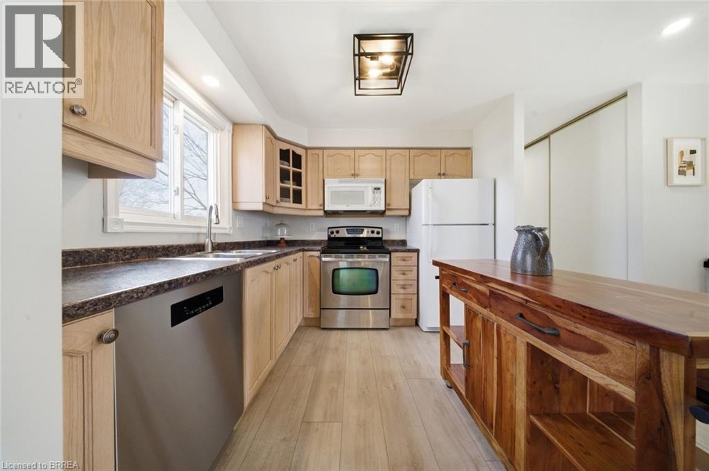 27 Jasper Street, Brantford, Ontario  N3P 1M9 - Photo 10 - 40814766