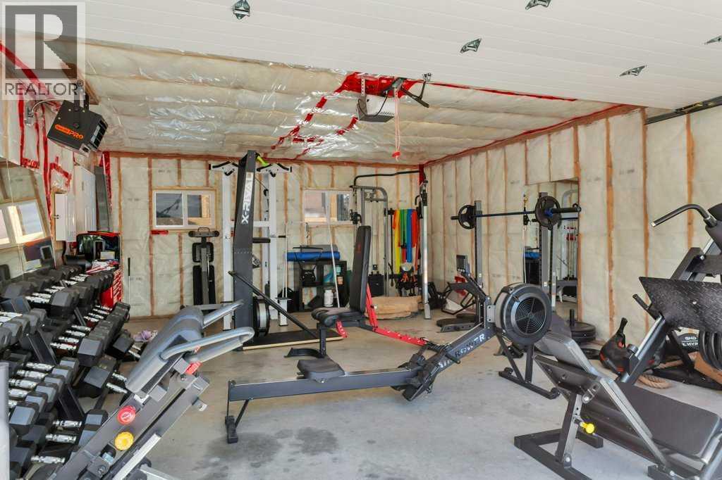 101 Lakeview Avenue, Gull Lake, Alberta  T4L 2N1 - Photo 24 - A2295847