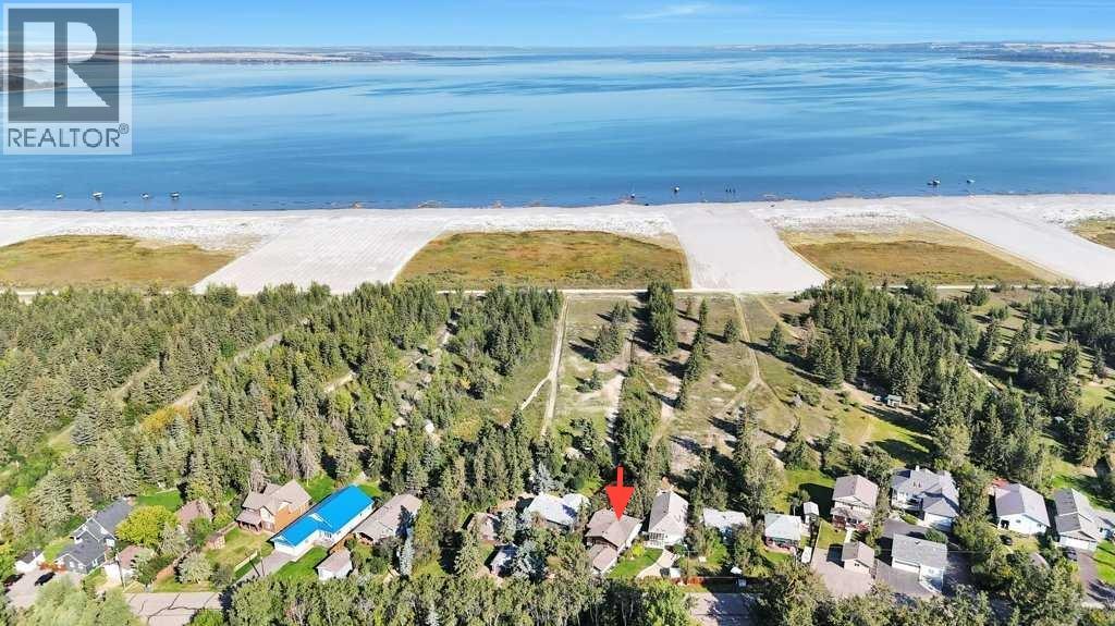 101 Lakeview Avenue, Gull Lake, Alberta  T4L 2N1 - Photo 35 - A2295847