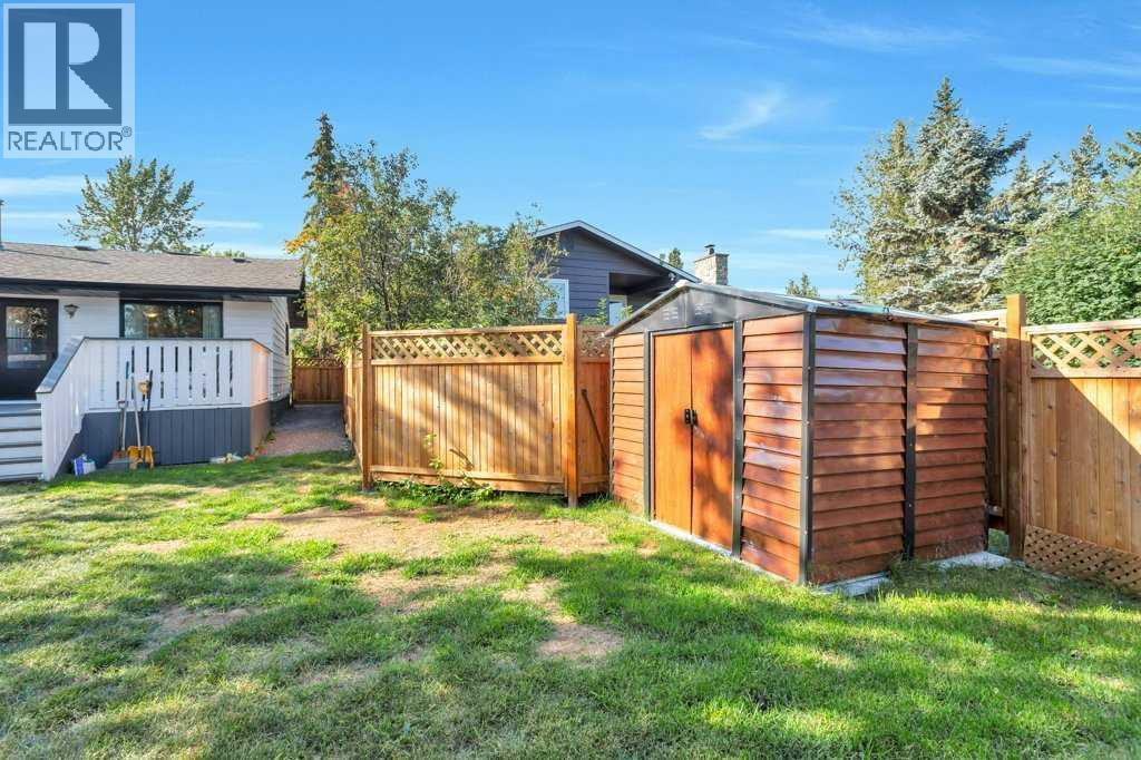 101 Lakeview Avenue, Gull Lake, Alberta  T4L 2N1 - Photo 32 - A2295847