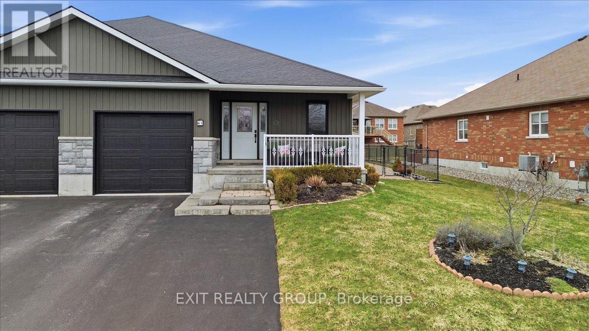 61 Royal Gala Drive, Brighton, Ontario  K0K 1H0 - Photo 1 - X12969334