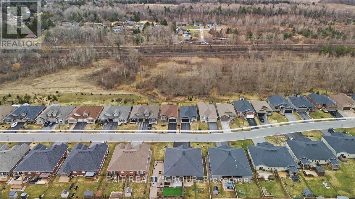 61 Royal Gala Drive, Brighton, Ontario  K0K 1H0 - Photo 2 - X12969334