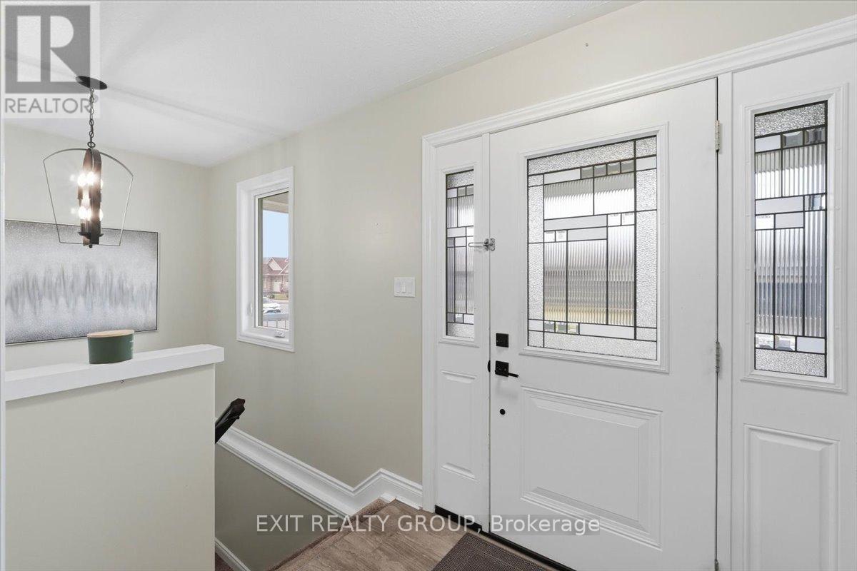 61 Royal Gala Drive, Brighton, Ontario  K0K 1H0 - Photo 4 - X12969334