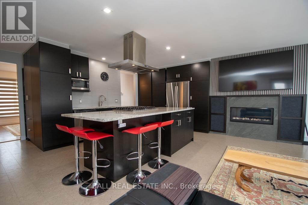 868 Twomey Place, Selwyn, Ontario K0L 1T0 - Photo 14 - X12969406