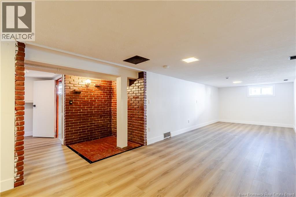 108 Fraser Avenue, Fredericton, New Brunswick  E3A 2B1 - Photo 21 - NB136522